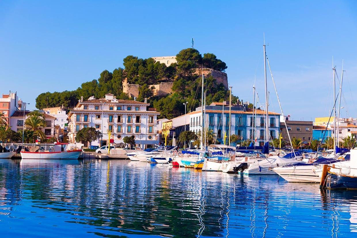 Tosca 2 Pax By Costablancarent Apartment Denia Bagian luar foto
